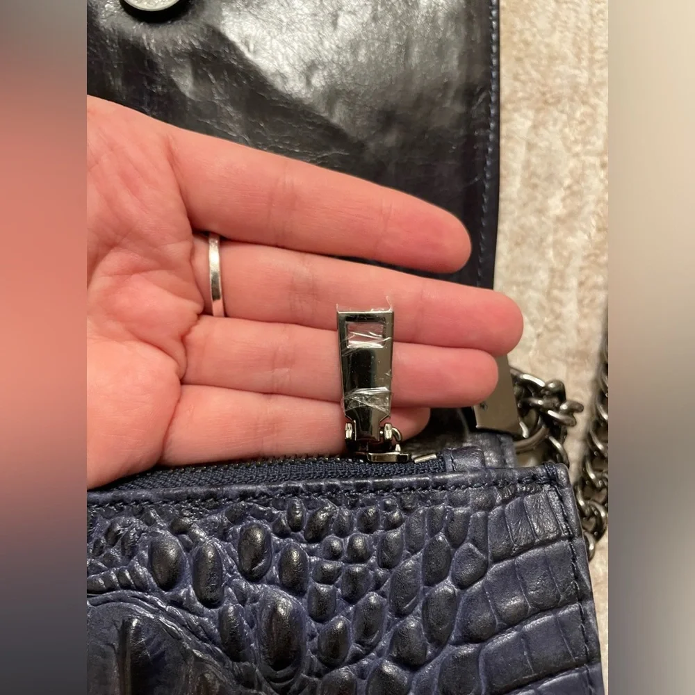 Sondra Roberts New York Blue Faux Croc Print Crossbody or Shoulder Bag or Clutch - Picture 11 of 16
